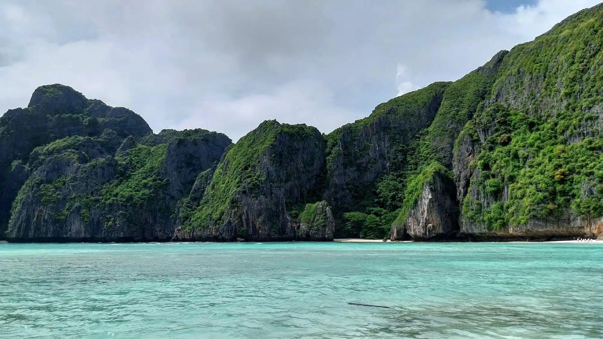 Thailand's picturesque koh phi phi islands.